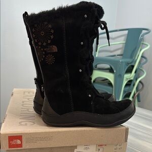 The North Face Women's Black Winter Boots ABBY III